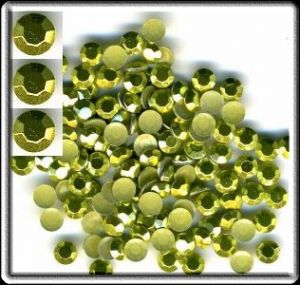 octogon peridot 2 mm